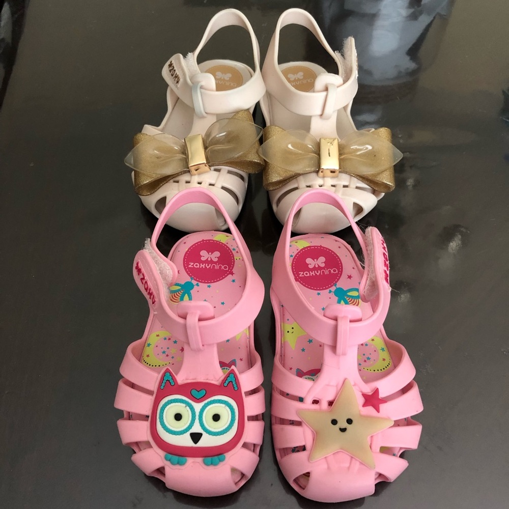 Set of 2 pairs Zaxy baby kids sandals size 7 6